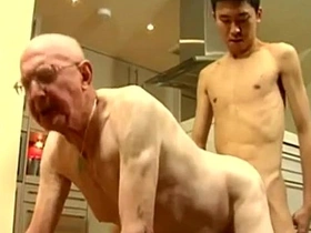 Young Asian gays first time having sex with another gay guy