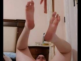 Amateur gay video with big ass and food in the hole