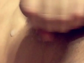 Asian solo boy’s solo performance with abs and cum